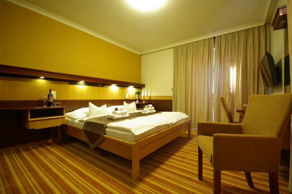Xavin Wellness Hotel&restaurant 4* Harkány