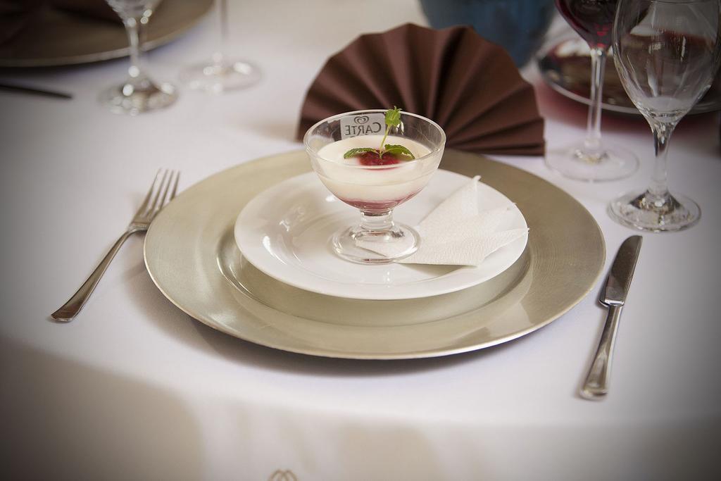 Xavin Wellness & Restaurant