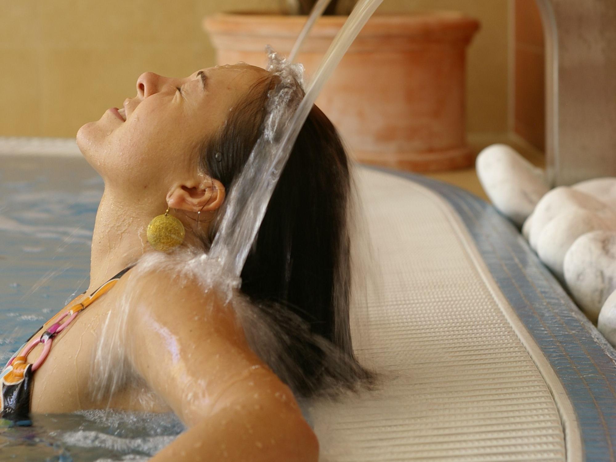 Xavin Wellness & Restaurant Hotel 4*