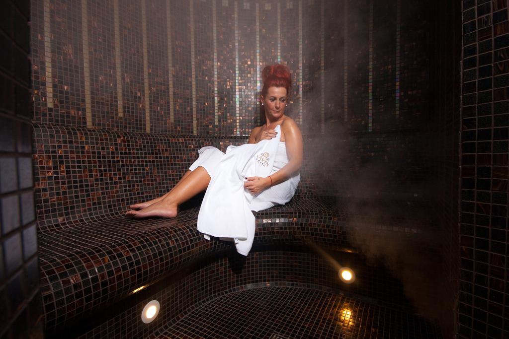 Hotel Xavin Wellness & Restaurant