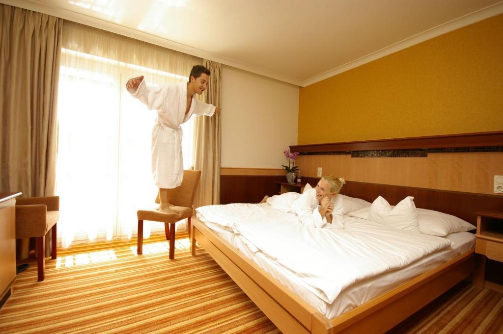 Xavin Wellness Hotel&restaurant Hotel 4*