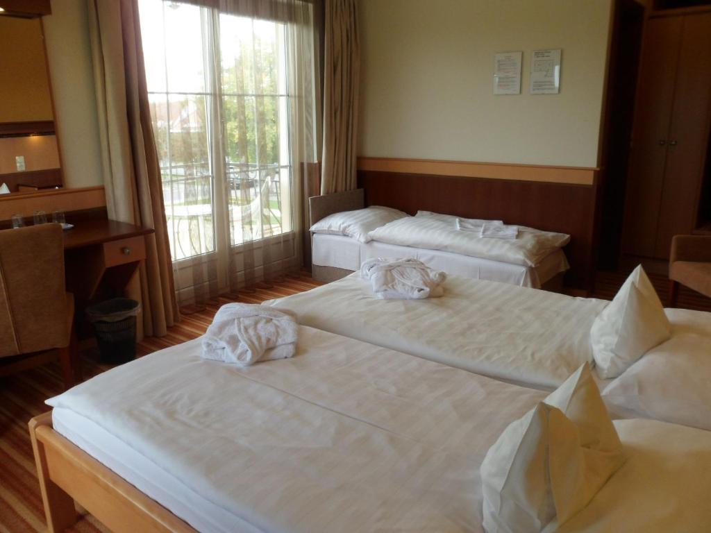 Xavin Wellness & Restaurant