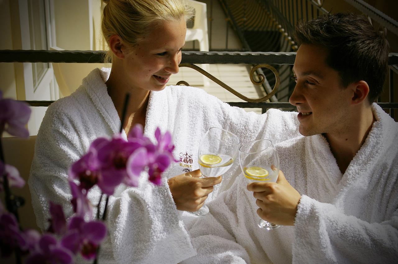 Xavin Wellness & Restaurant Hotel